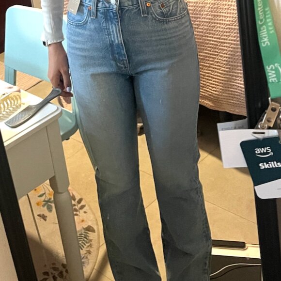 Pre Loved Madewell The '90s Straight Jean Size 26 Merced Wash - Picture 3 of 3
